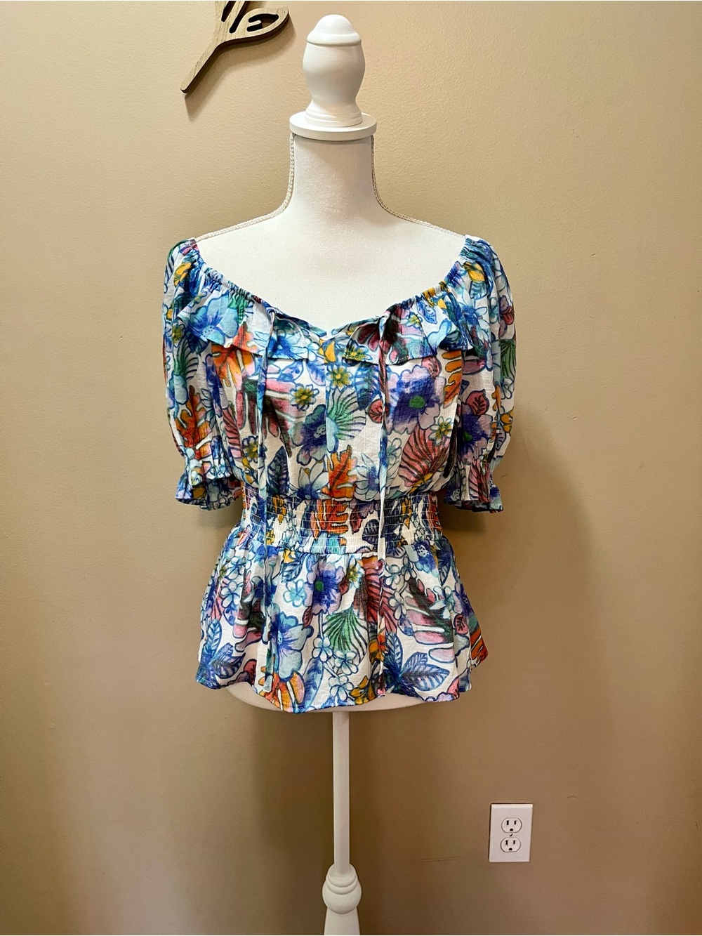 Zac and Rachel Floral Off-Shoulder Smocked Waist Top Size Petite Large